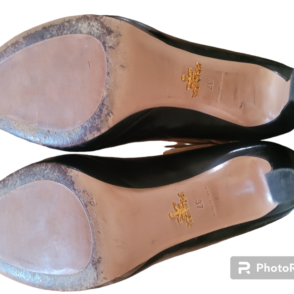 Prada Leather Heels - image 7